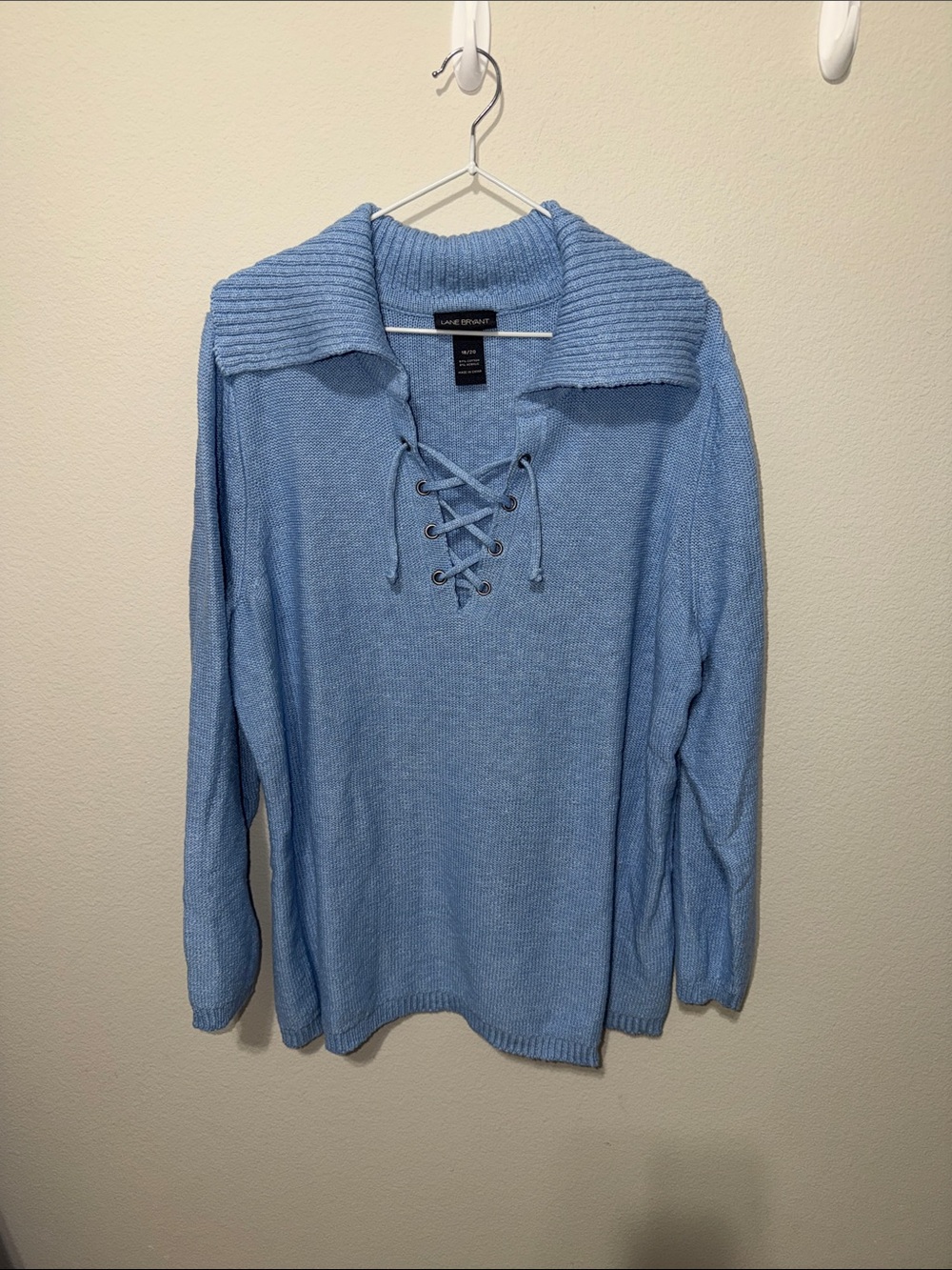 NWOT Lane Bryant Light Blue V-Neck Lace-Up Knit Sweater AU26